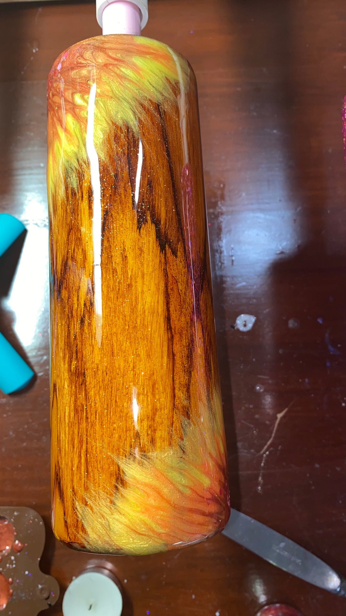 Sunflowers on a wood grain tumbler