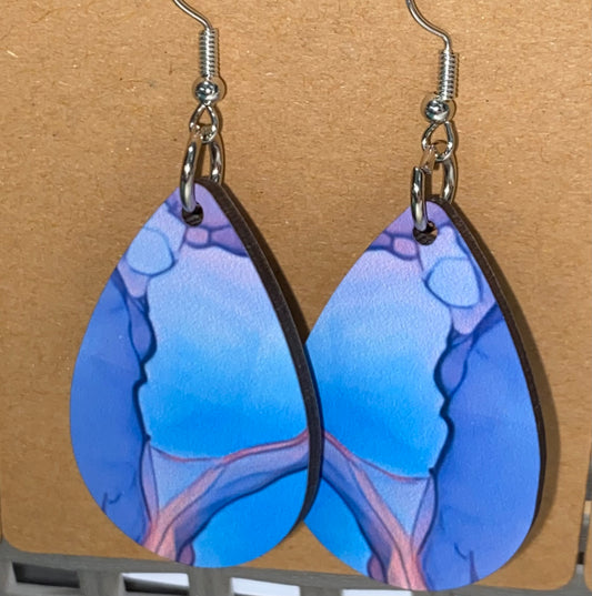 Wooden Alcohol Ink Swirl earrings. Blues and purples ￼